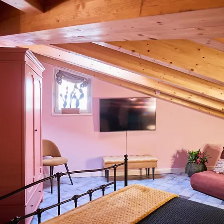 Ca' Martini * 佩斯基耶拉德加达